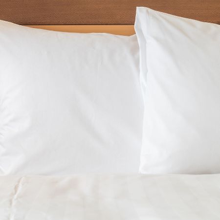 Holiday Inn Express Deforest By Ihg Eksteriør bilde