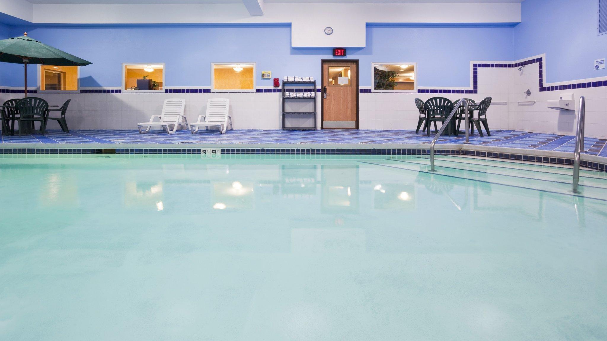 Holiday Inn Express Deforest By Ihg Eksteriør bilde